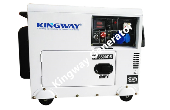 Chłodzony wodą, 3-fazowy, 50 Hz 1500 obr./min, cichy przenośny generator Diesla 8KVA 12Hp